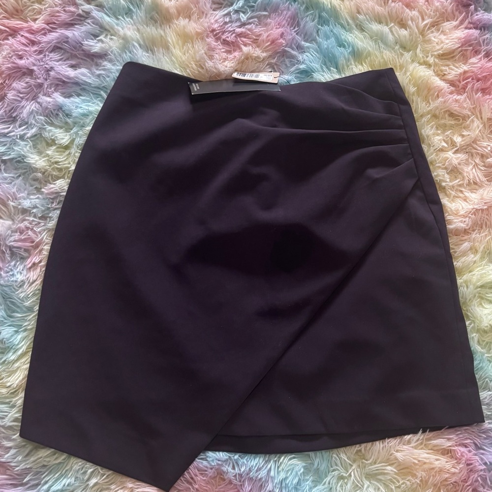 RW&CO. Mini skirt - eggplant, size 6- NWT